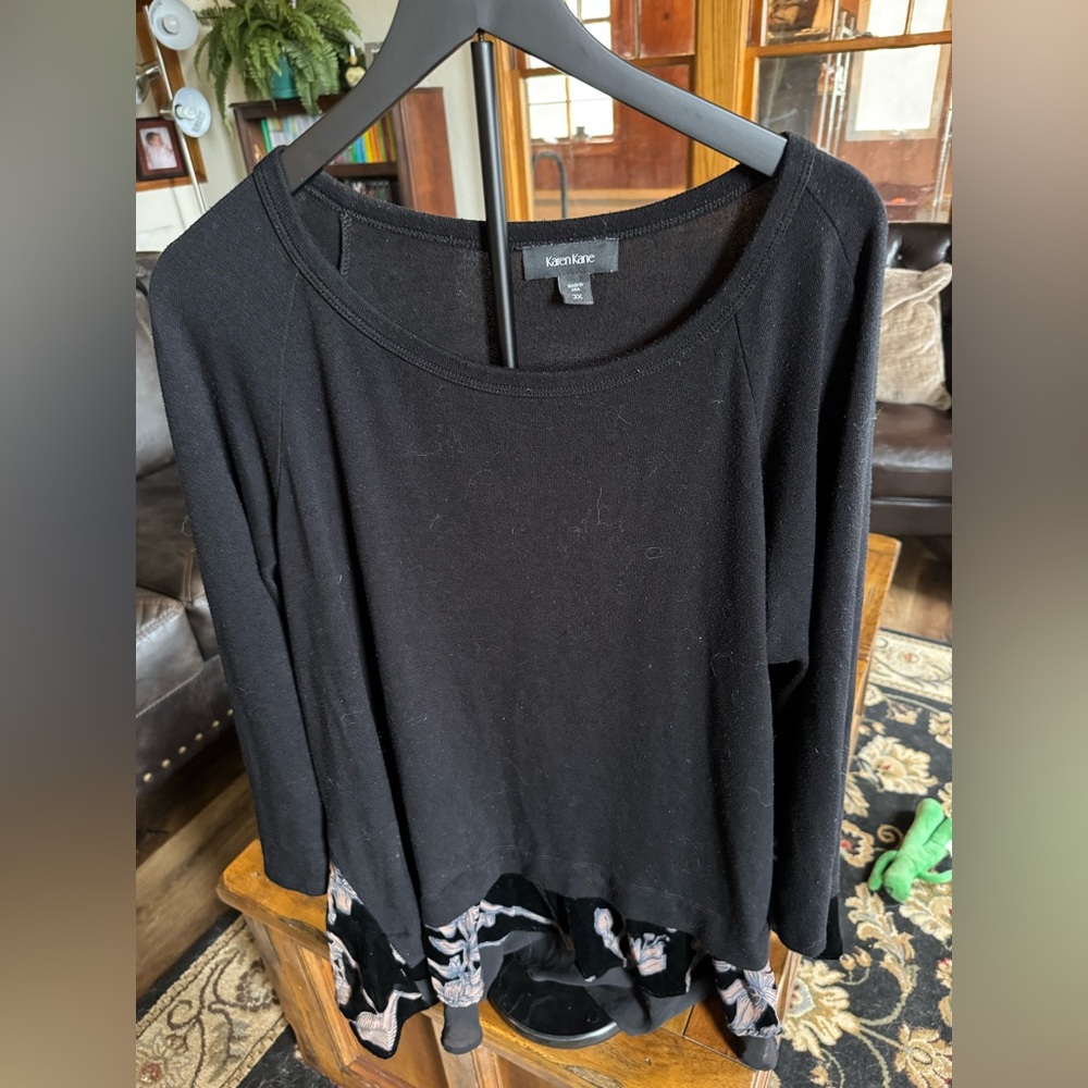 Karen Kane 3X Black Long Sleeve Top Velvet Floral Trim